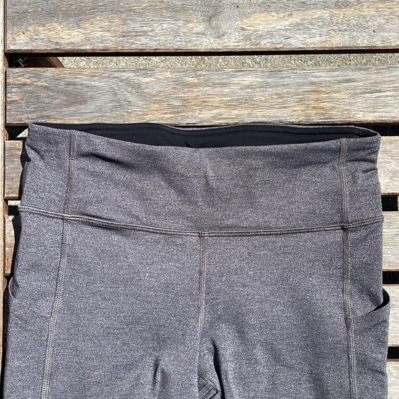 Lululemon Rival Crop Leggings - Size 4 - Picture 5 of 6